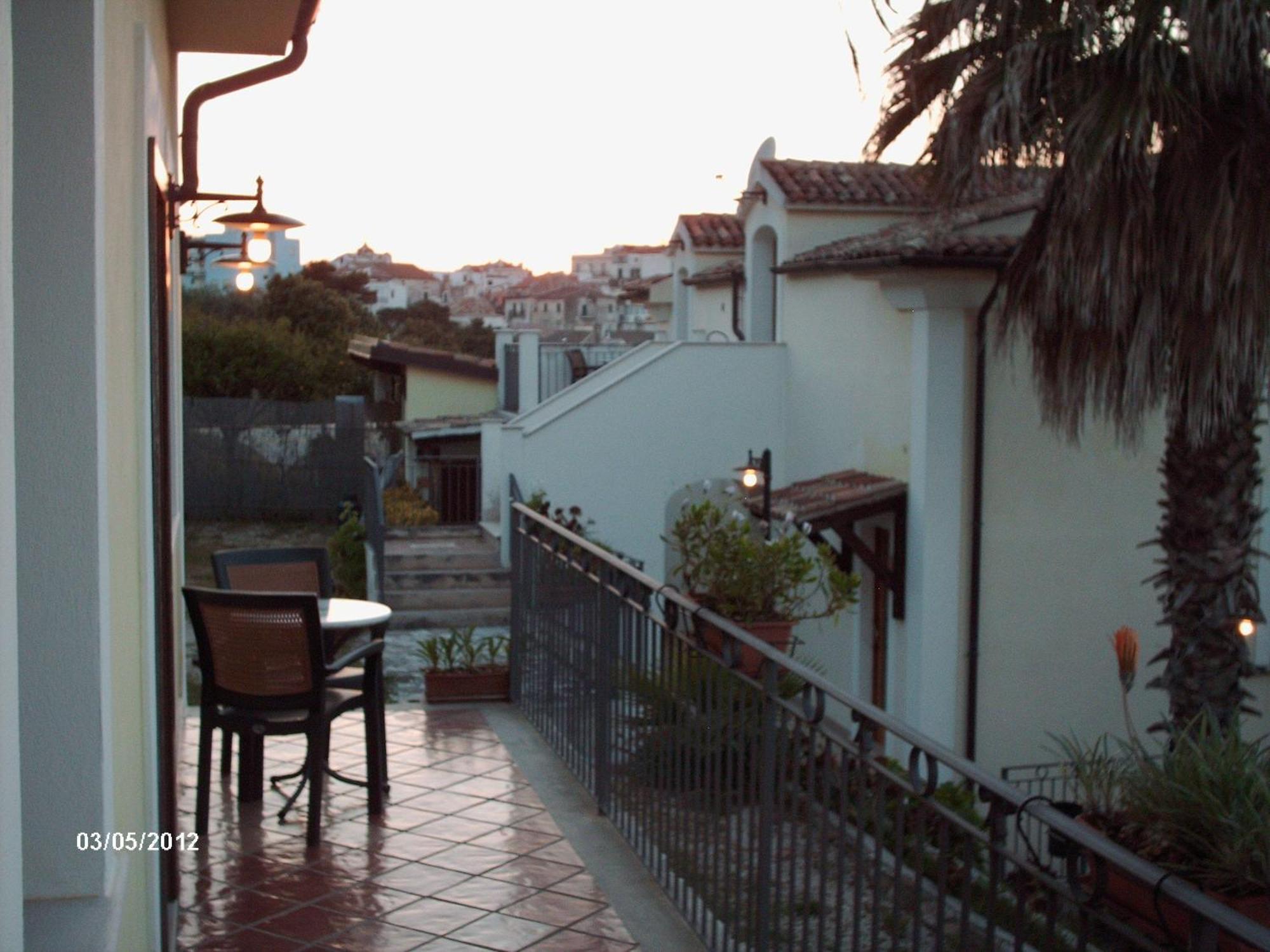 Albergo Villa Vittoria Rodi Garganico Exterior photo