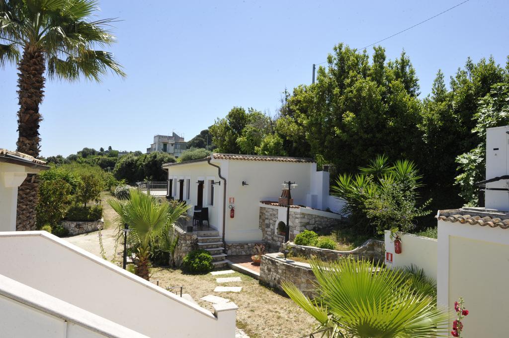 Albergo Villa Vittoria Rodi Garganico Exterior photo